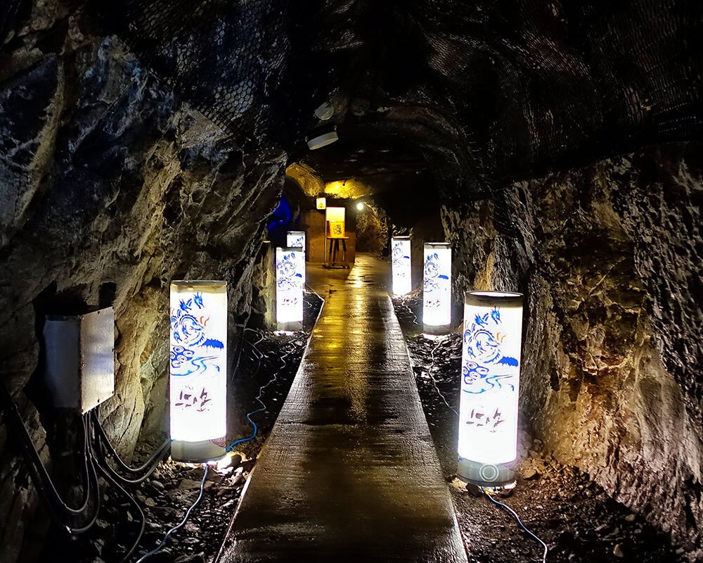 江の島岩屋の洞内